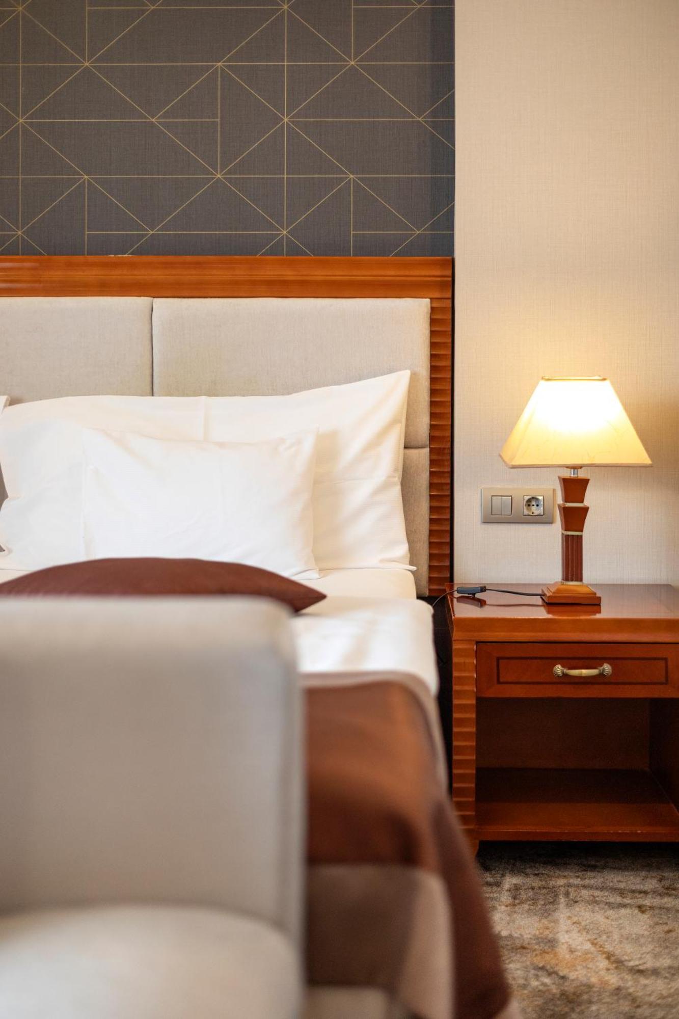 Colosseum Hotel Mórahalom Екстериор снимка