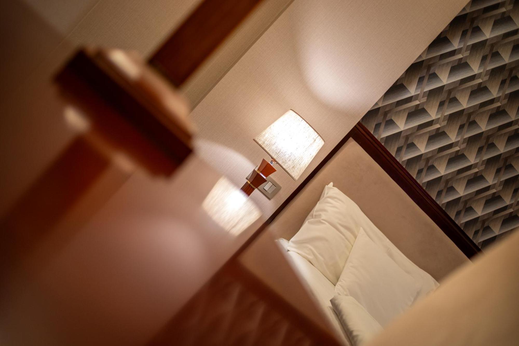 Colosseum Hotel Mórahalom Екстериор снимка