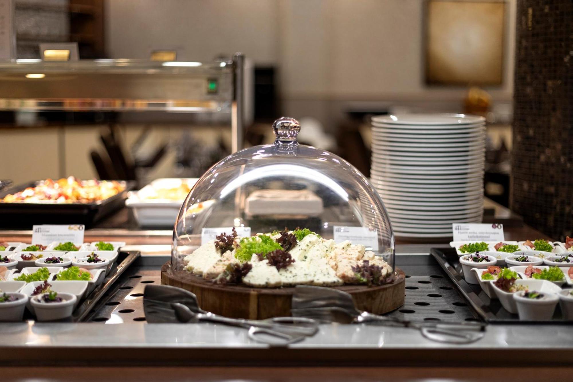 Colosseum Hotel Mórahalom Екстериор снимка