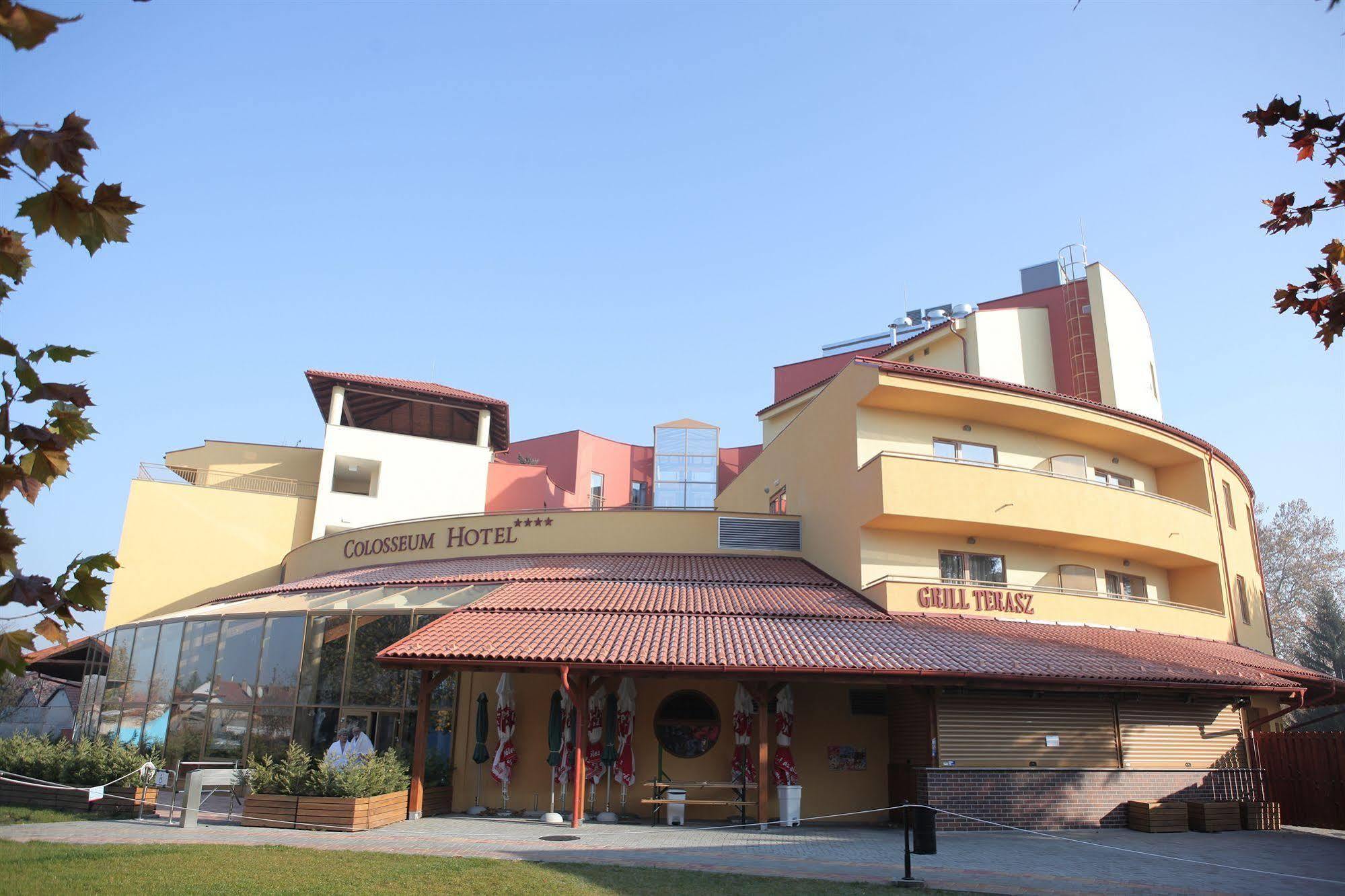 Colosseum Hotel Mórahalom Удобства снимка